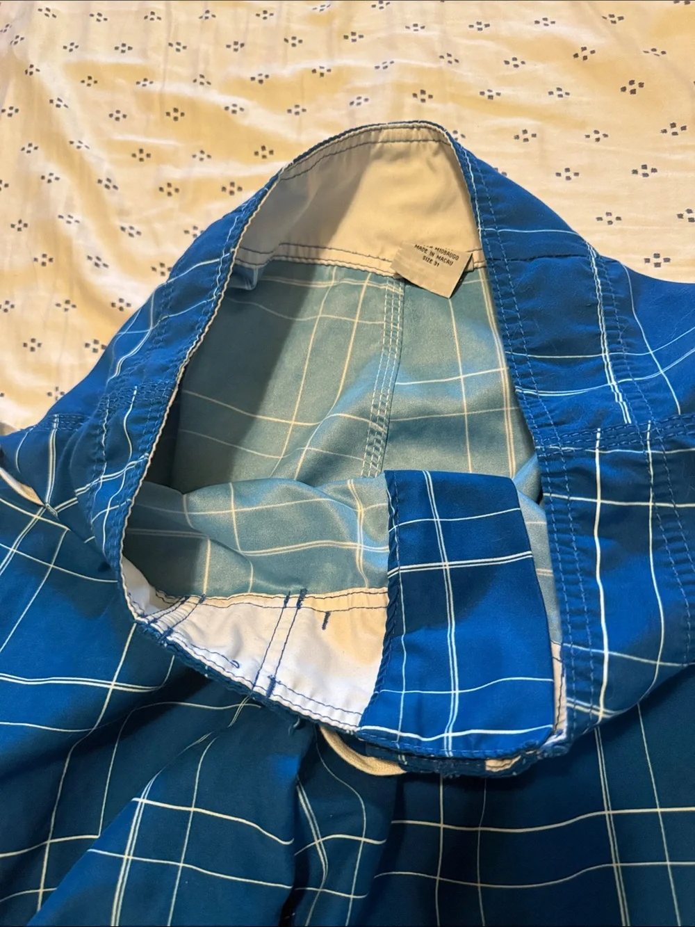Billabong Men's Blue Plaid Boardshorts with Drawstring